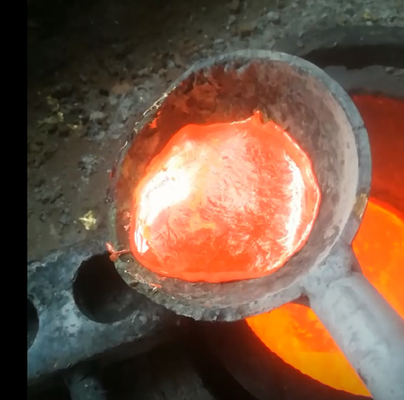 50g Rozdrabniacz ziarna brązu manganowego Temperatura topnienia 950 stopni
