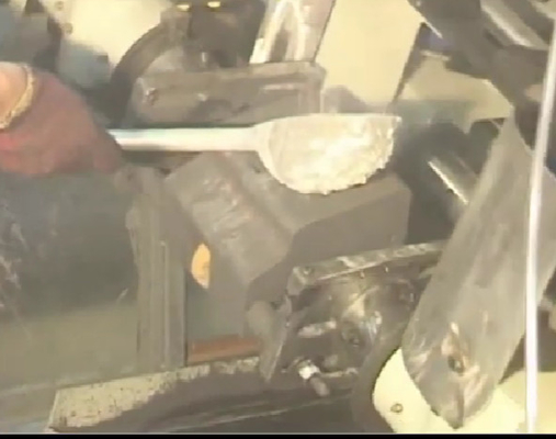 Odlewanie 50g na kapsułkę Rozdrabniacz ziarna brązu z rurką aluminiową